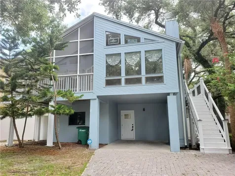 1011 7th Street S Safety Harbor FL 34695