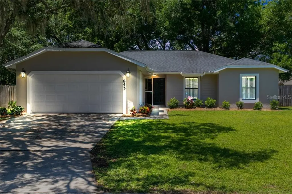 842 W Timberland Trail Altamonte Springs FL 32714