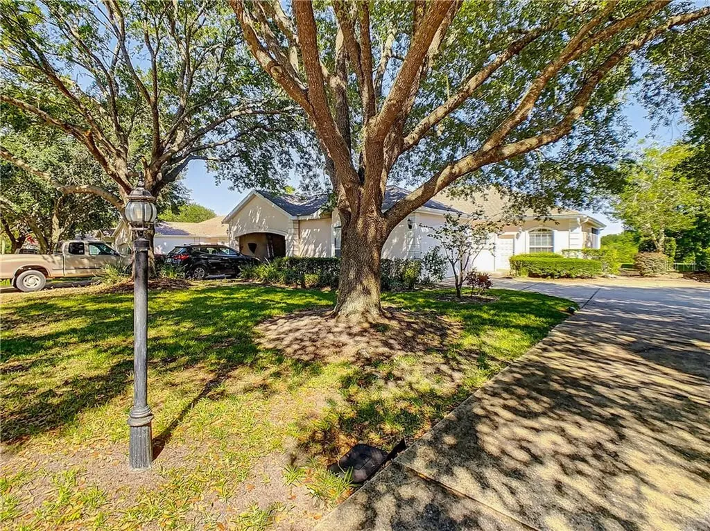 6208 Topsail Road Lady Lake FL 32159