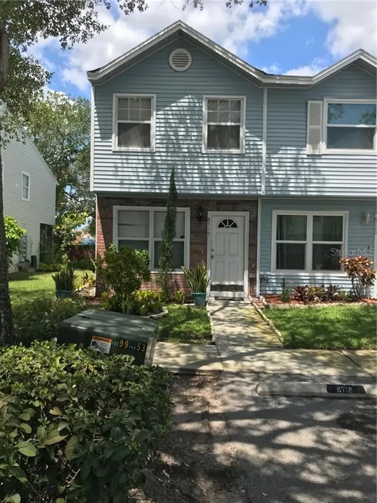 8718 Cobbler Place Tampa FL 33615