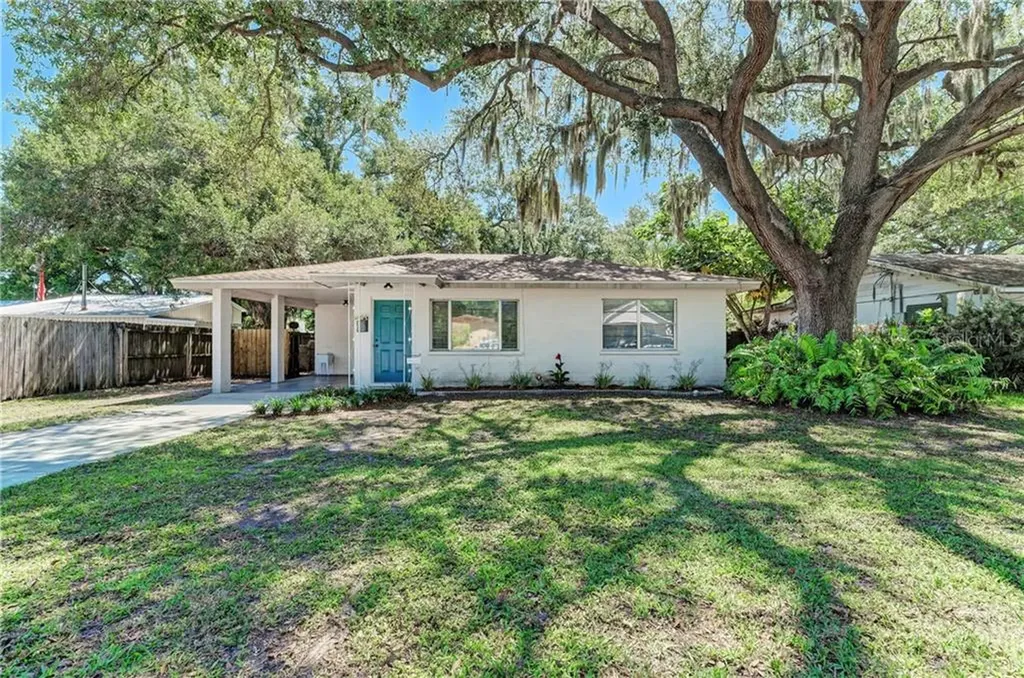 616 16th Avenue W Palmetto FL 34221