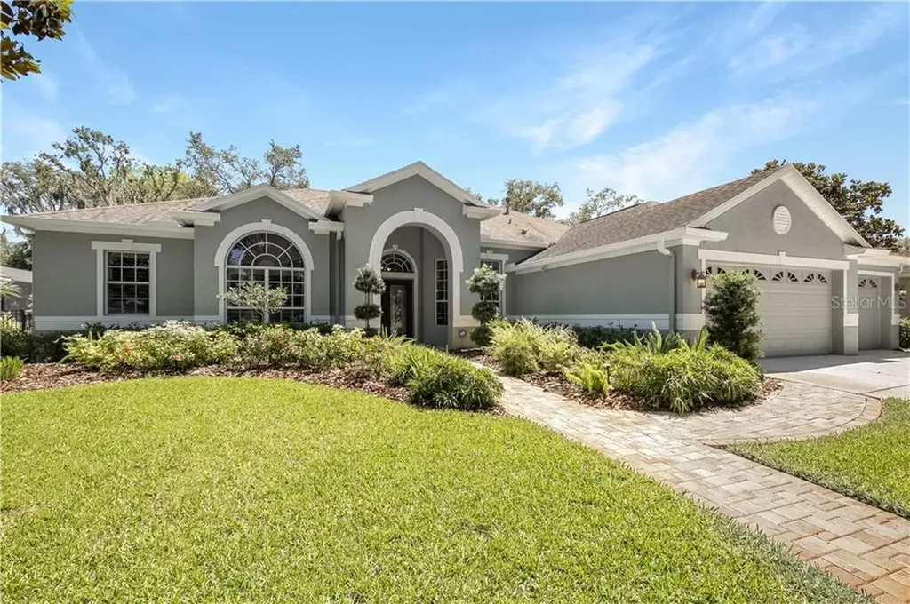 15236 Kestrelrise Drive Lithia FL 33547