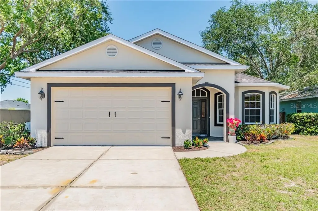 5303 Levi Lane Sarasota FL 34233