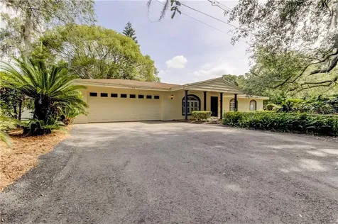 7130 Cove Place Tampa FL 33617