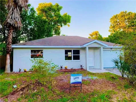 1811 38th Avenue E Bradenton FL 34208
