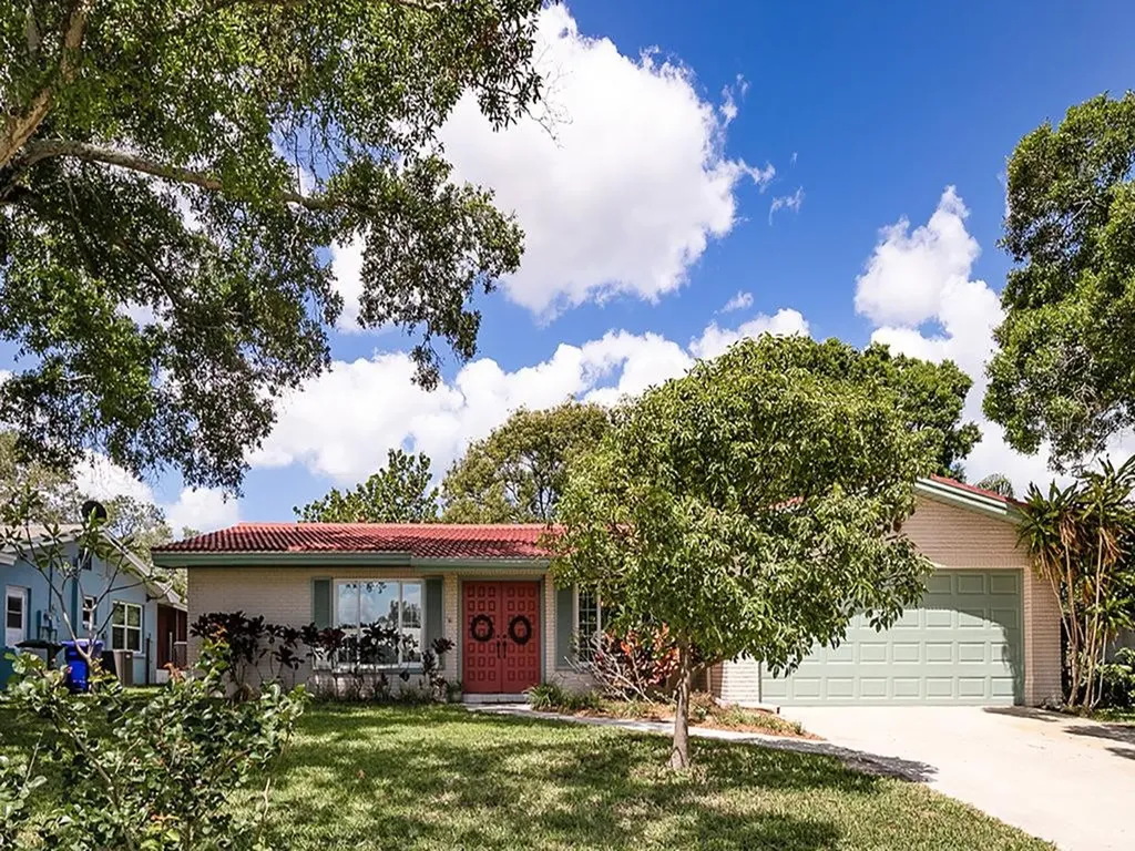 1230 Overcash Drive Dunedin FL 34698