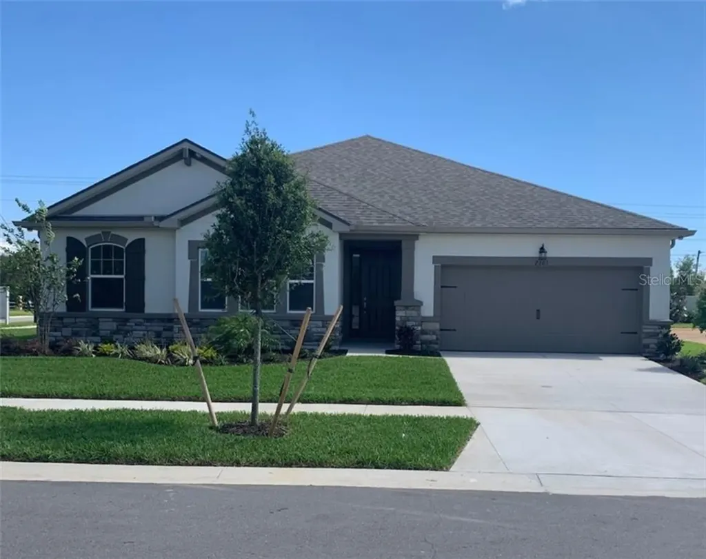 2605 Early Dawn Court Valrico FL 33594