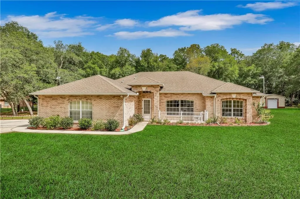 1115 Roanoke Avenue Deland FL 32720