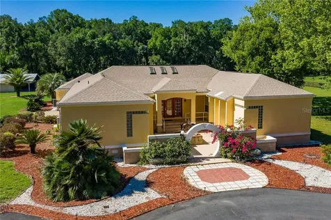 1942 NW 165th Street Citra FL 32113