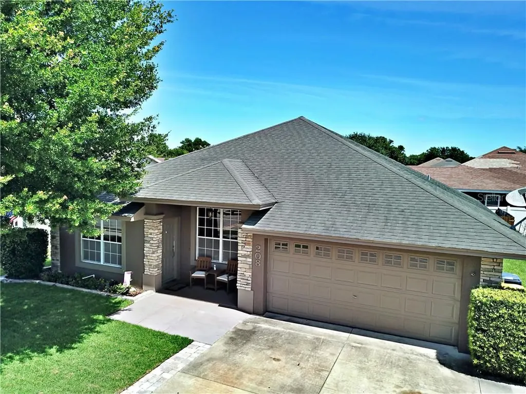 208 Madalyn Court Auburndale FL 33823