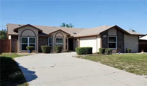 2798 Windsor Heights Street Deltona FL 32738