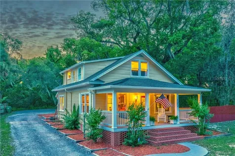 122 S Fairview Avenue Deland FL 32724