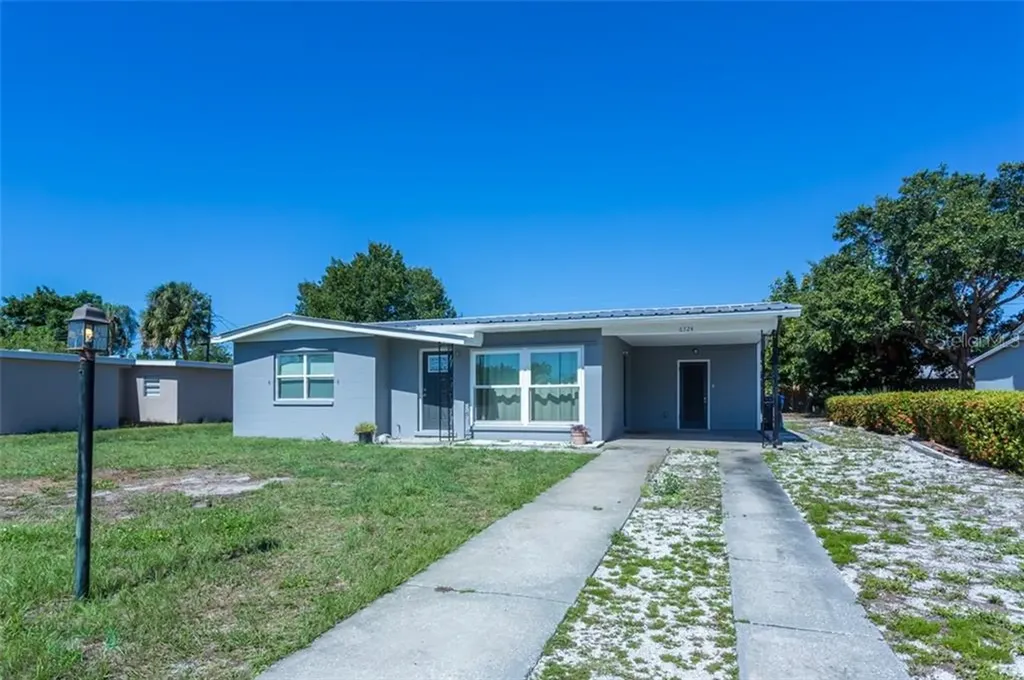 6724 Washington Place Bradenton FL 34207