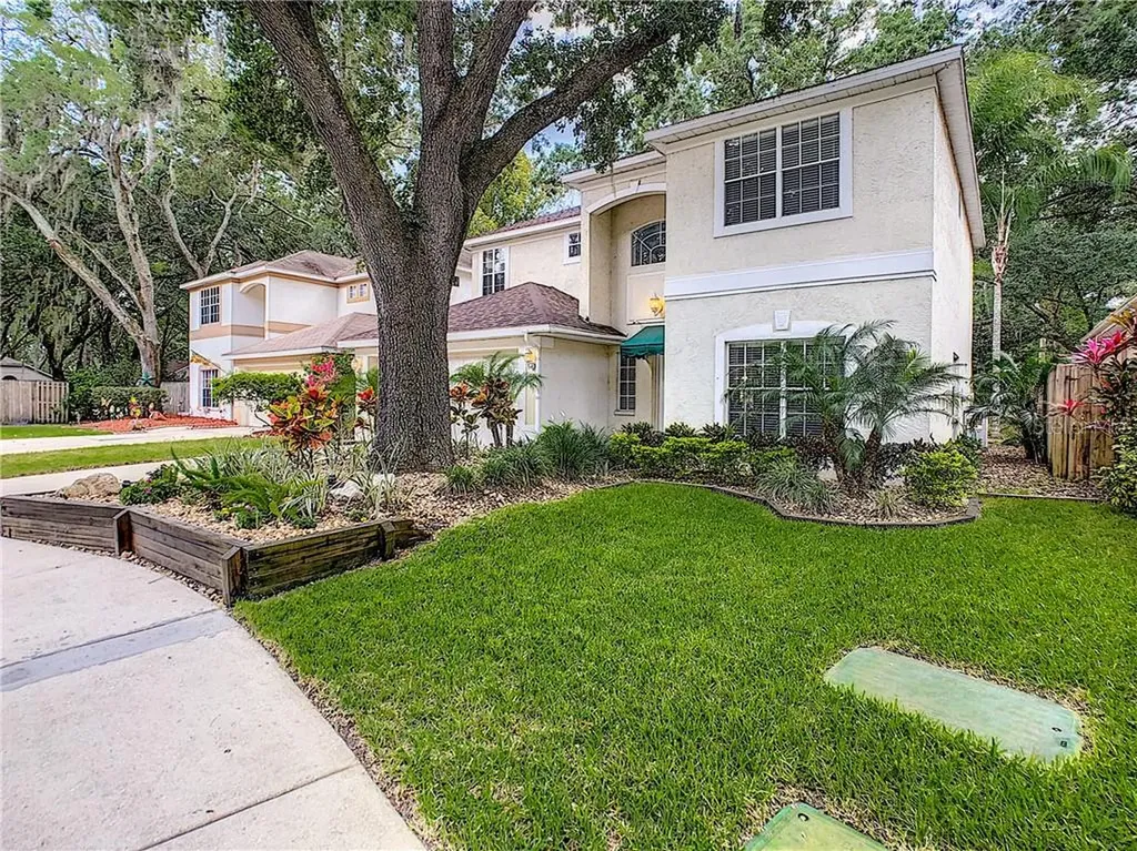 4642 Whispering Park Lane Tampa FL 33614