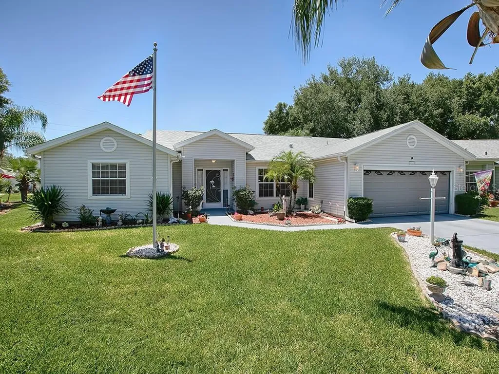 4518 Peach Tree Street Leesburg FL 34748