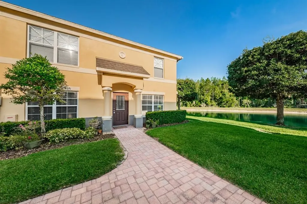 9528 Charlesberg Drive Tampa FL 33635