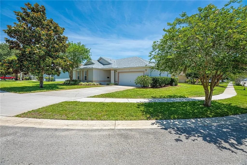5841 Hummingbird Court Titusville FL 32780