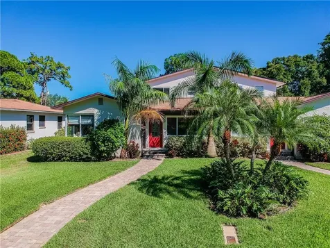 245 Mateo Way NE St Petersburg FL 33704