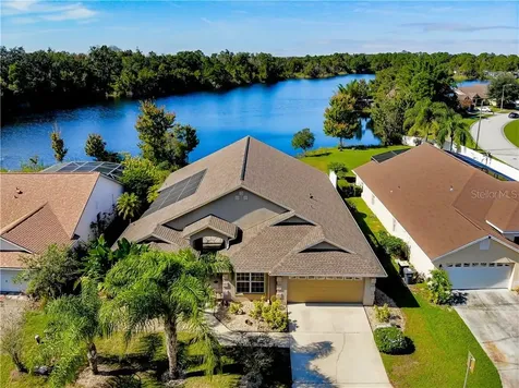 113 Breezy Oaks Court Davenport FL 33896