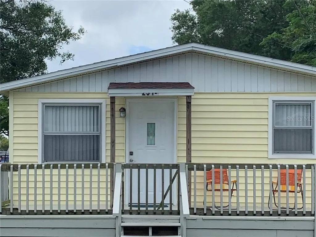 2514 W Kirby Street Tampa FL 33614