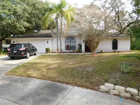 1122 Knollwood Drive Safety Harbor FL 34695
