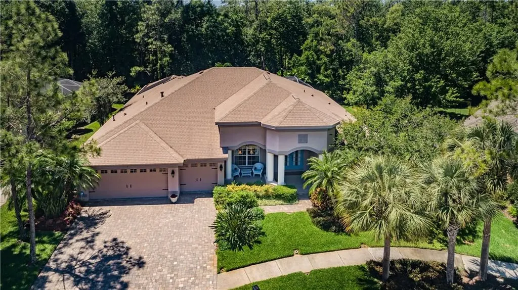 10305 Greenhedges Drive Tampa FL 33626