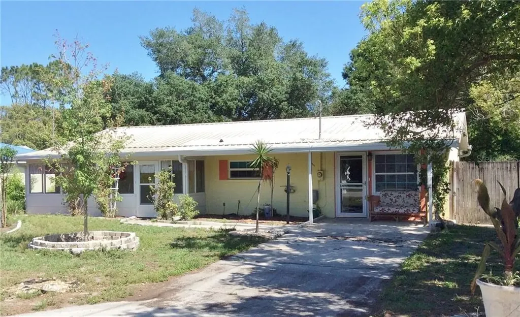 38521 Naomi Avenue Zephyrhills FL 33542