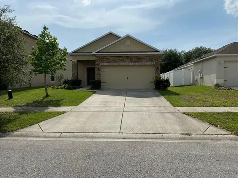 13407 Waterford Castle Drive Dade City FL 33525