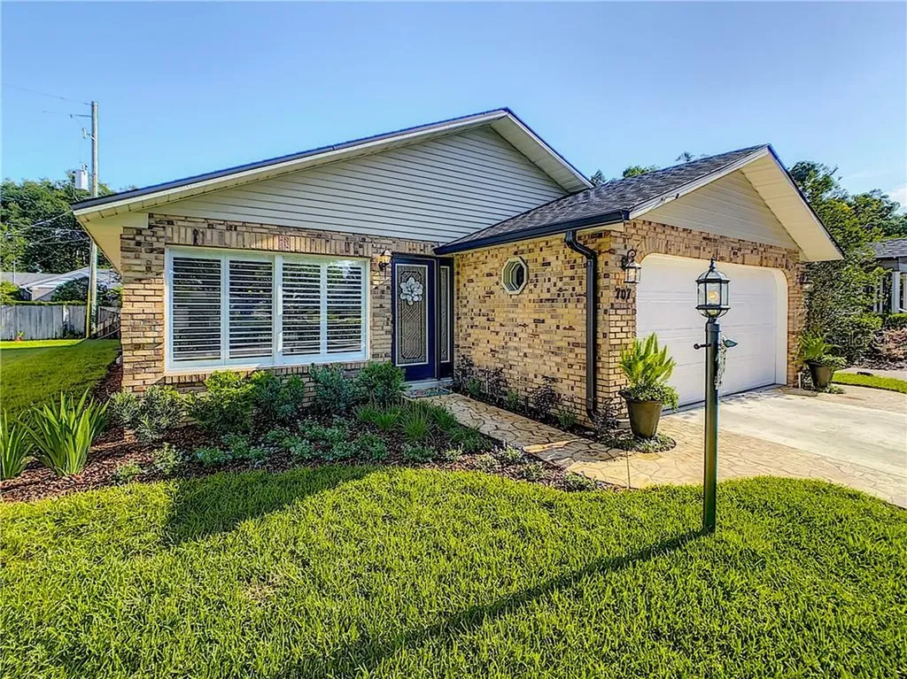 707 Briercliff Drive Orlando FL 32806