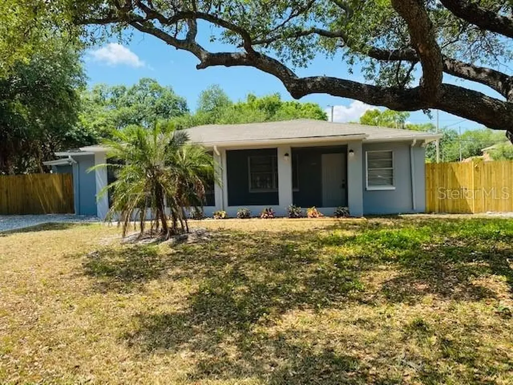 6701 S Kissimmee Street Tampa FL 33616