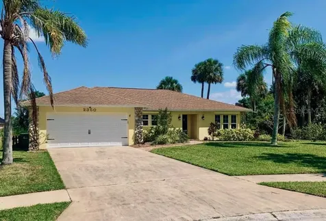 2350 Lake Front Court Merritt Island FL 32953