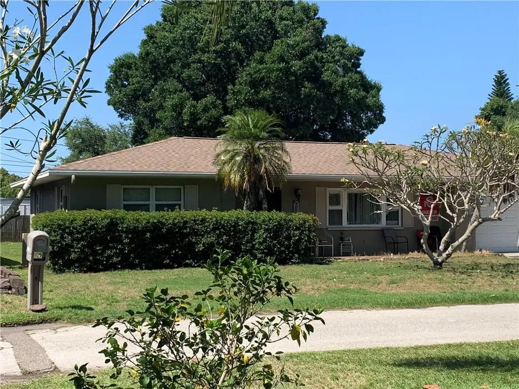 10541 86th Avenue Seminole FL 33772