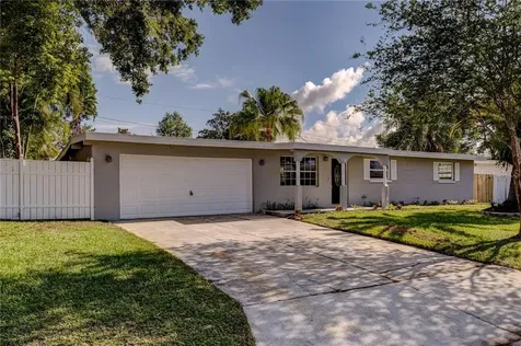 2285 Victory Avenue Largo FL 33770