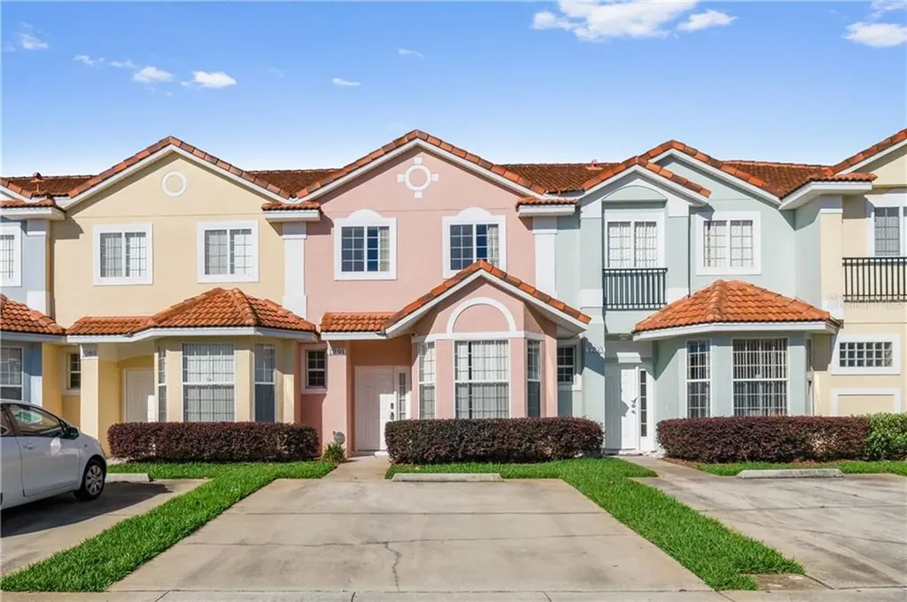 1291 South Beach Circle Kissimmee FL 34746