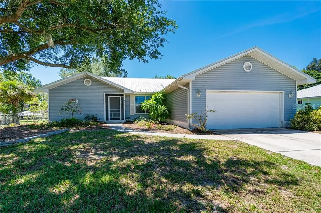 415 W Mckenzie Street Punta Gorda FL 33950