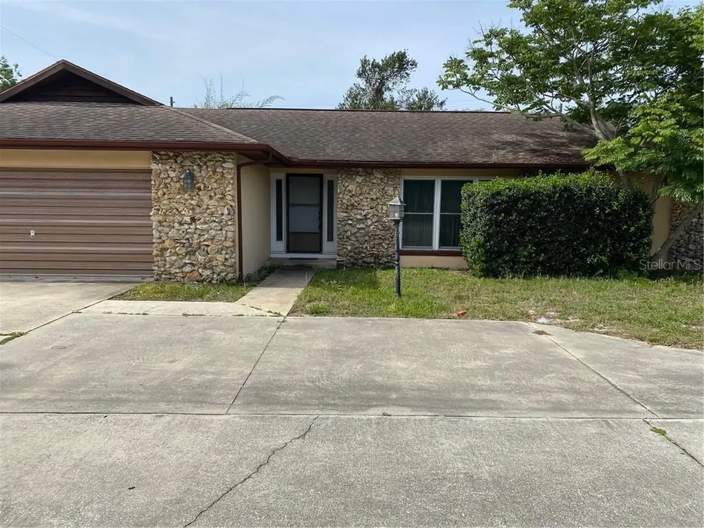 1426 Saxon Boulevard Deltona FL 32725