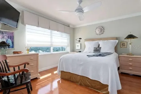 555 S Gulfstream Avenue Sarasota FL 34236