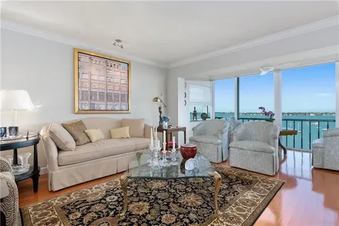 555 S Gulfstream Avenue Sarasota FL 34236