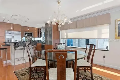 555 S Gulfstream Avenue Sarasota FL 34236