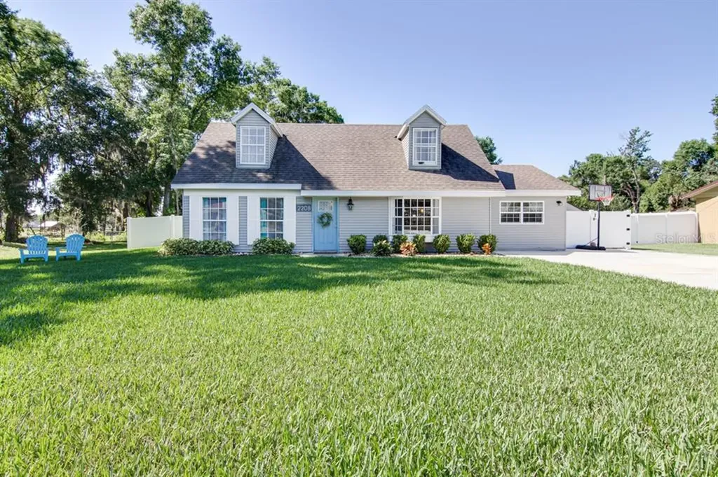 2208 Country Bend S Lakeland FL 33811