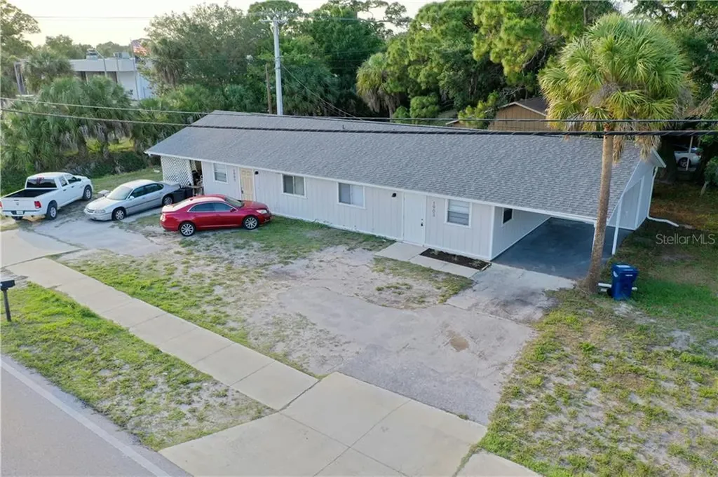 1903 57th Avenue W Bradenton FL 34207