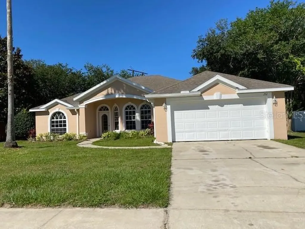 352 Sabal Springs Court Debary FL 32713