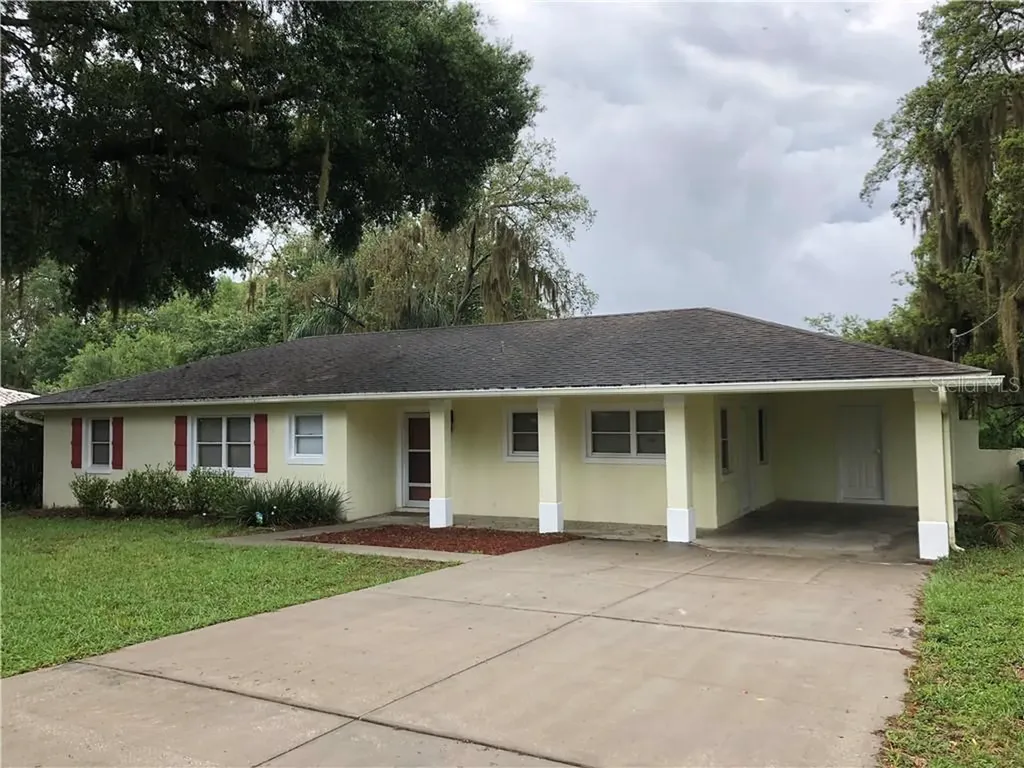 10407 Cliff Circle Tampa FL 33612