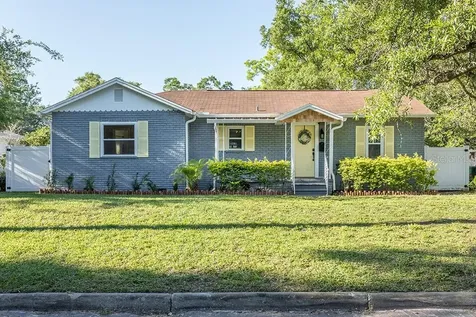908 W Woodlawn Avenue Tampa FL 33603