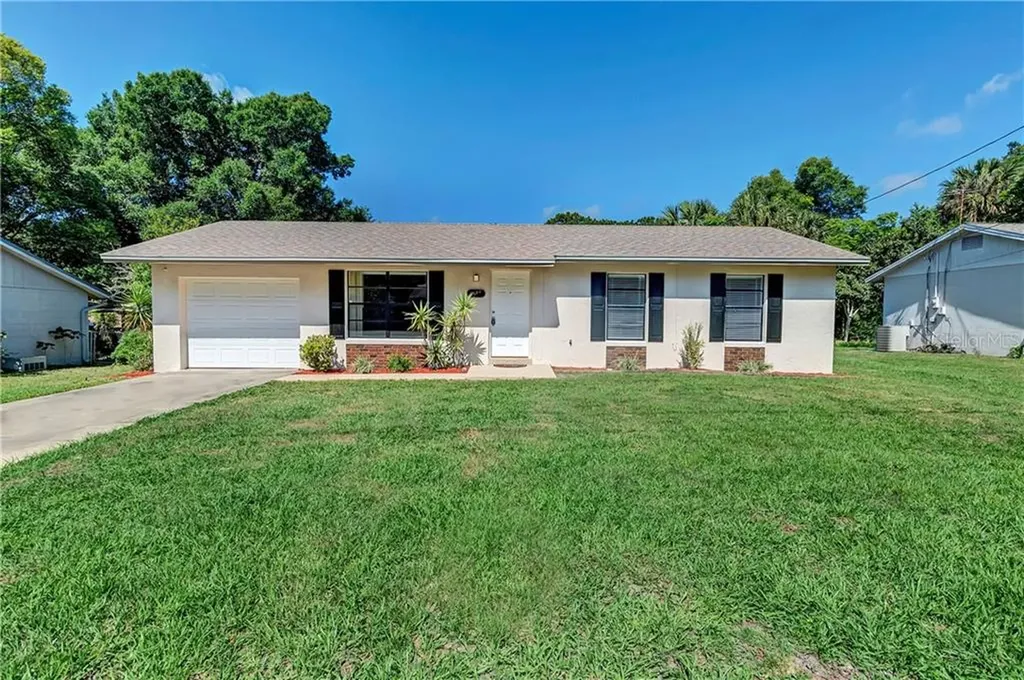 1602 Margaret Street Deland FL 32720