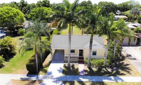 509 W Olympia Avenue Punta Gorda FL 33950