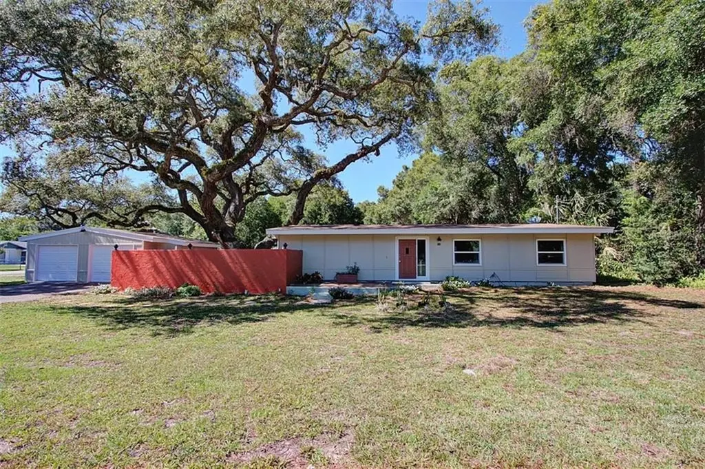 333 E Kentucky Avenue Deland FL 32724
