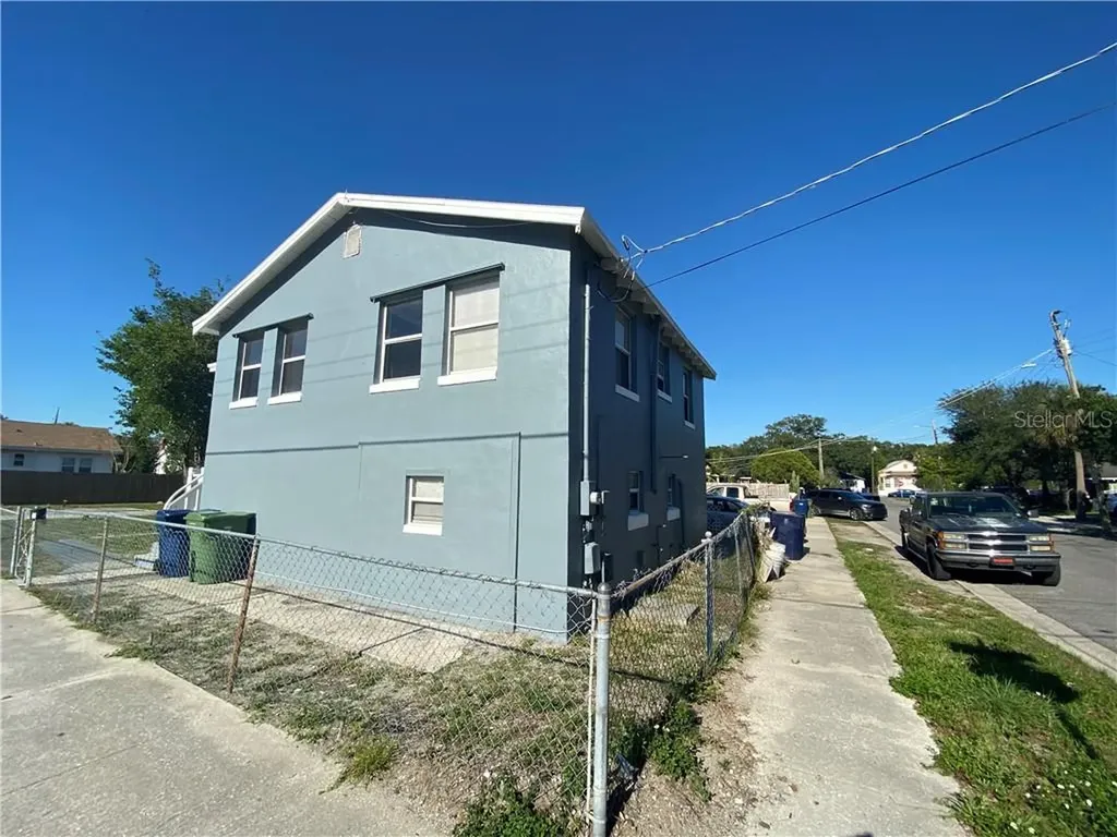 2901 N 19th Street Tampa FL 33605