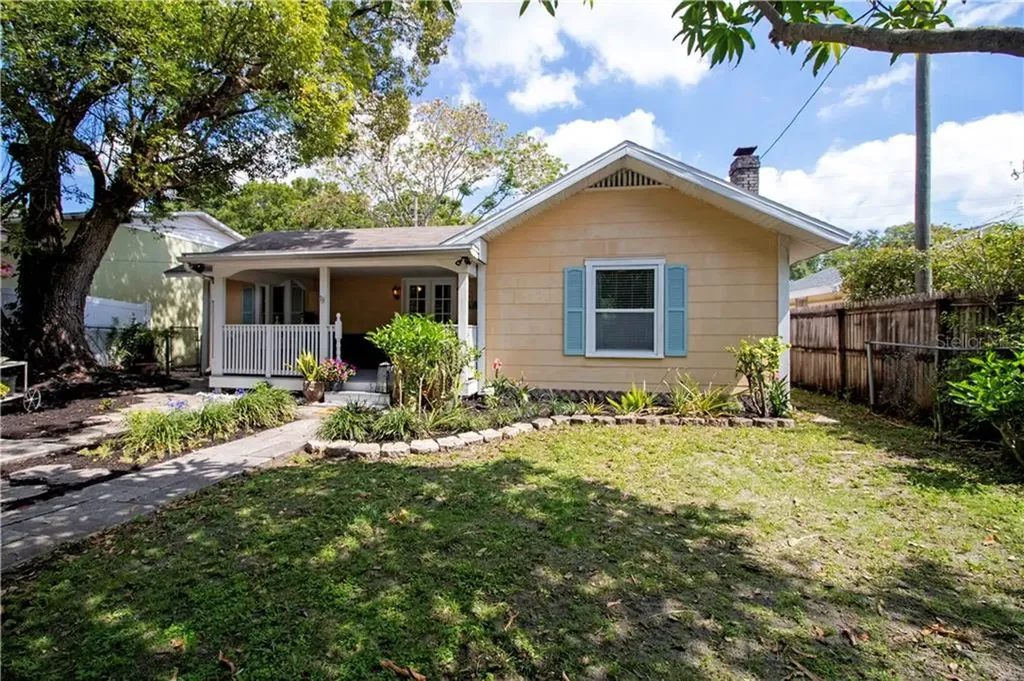 1665 23rd Avenue N St Petersburg FL 33713