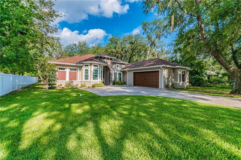 13100 Lincoln Road Riverview FL 33578